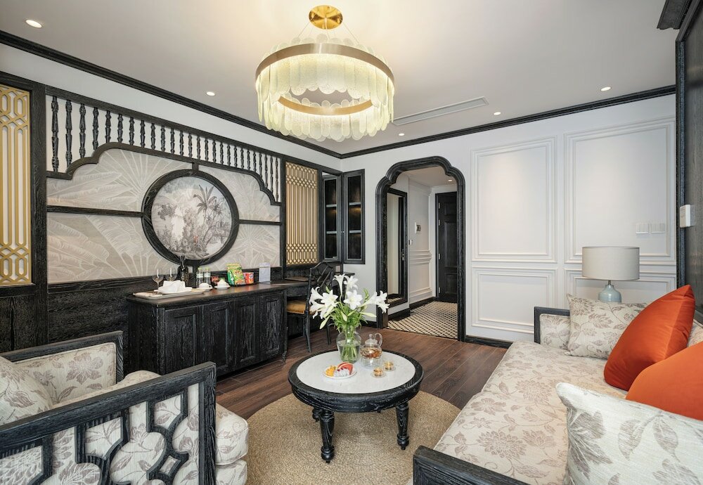 Фото Luxe Paradise Premium Hotel