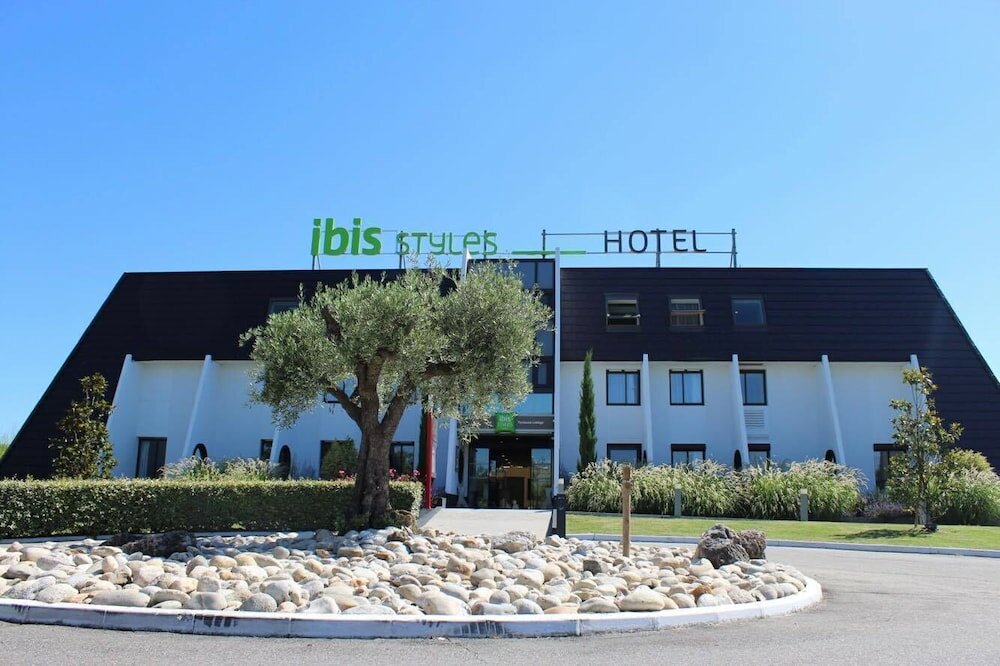 Фото Ibis Styles Toulouse Labège
