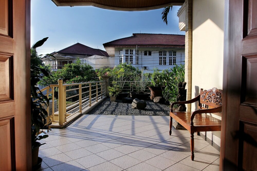 Фото Oyo 123 Puri Lotus