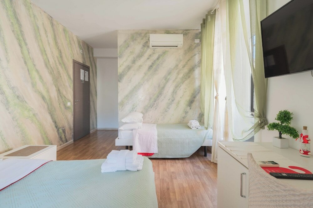 Фото Rione Monti Suites