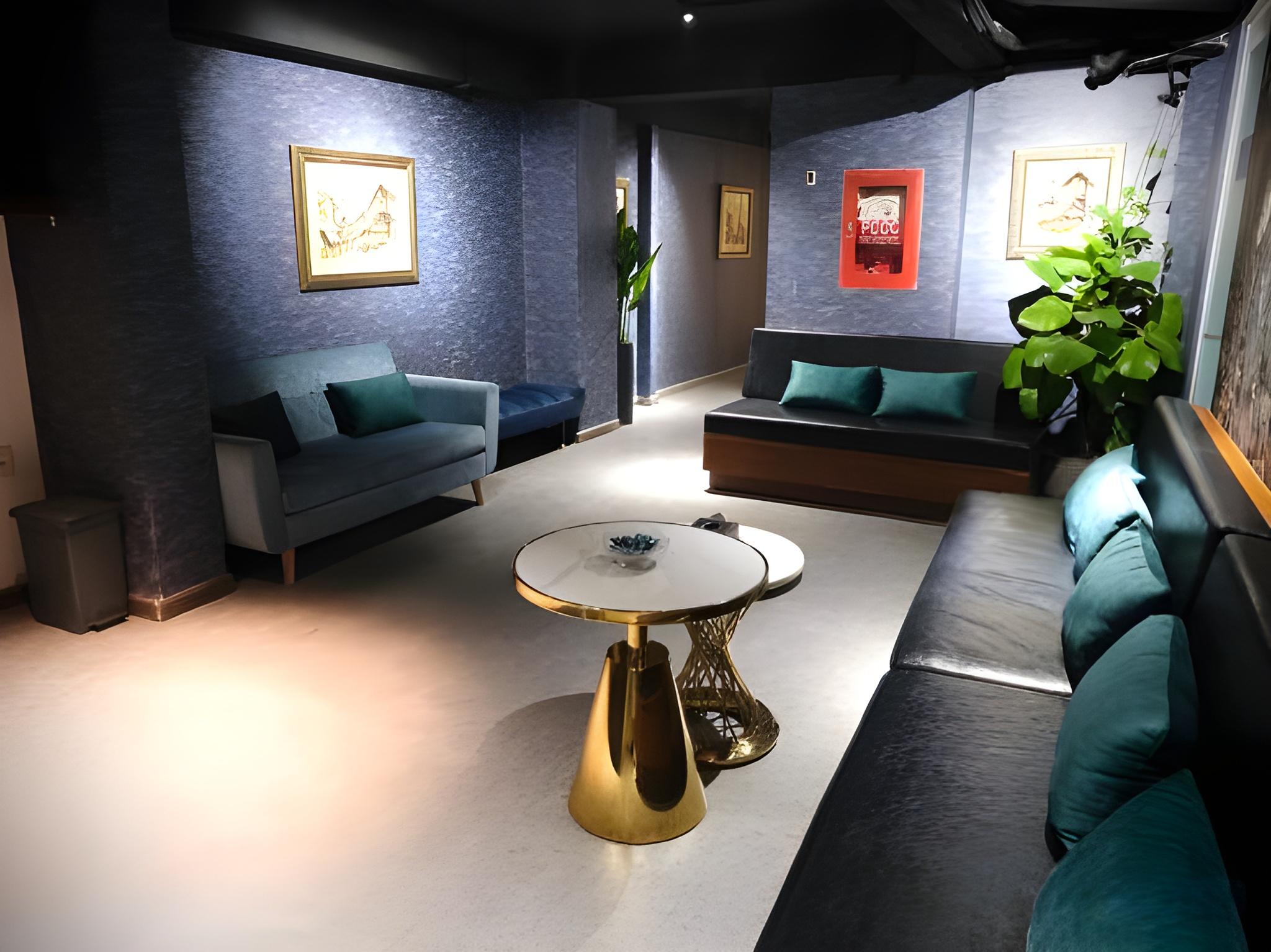 Фото Ngan Ha Hotel