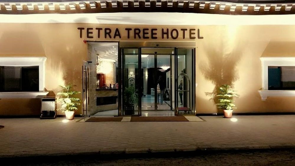 Hotel Tetra Tree Hotel, Earth, photo