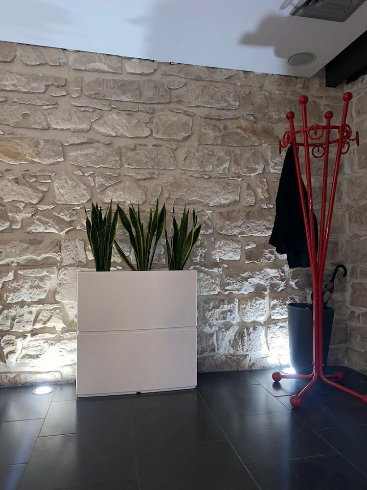 Фото Hotel El Homs Palace