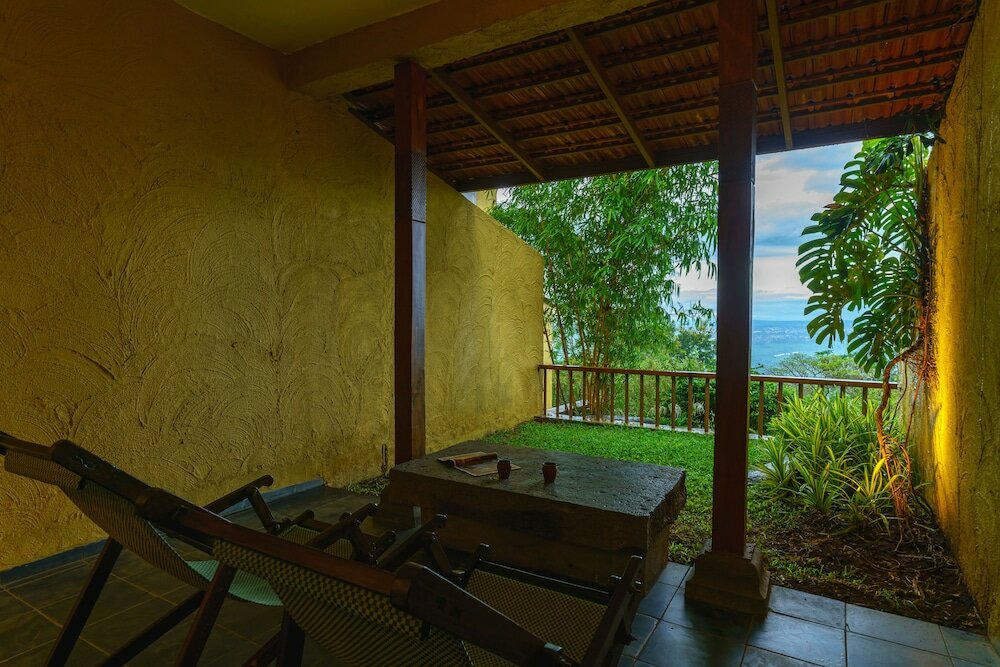 Фото Nisarg Resort