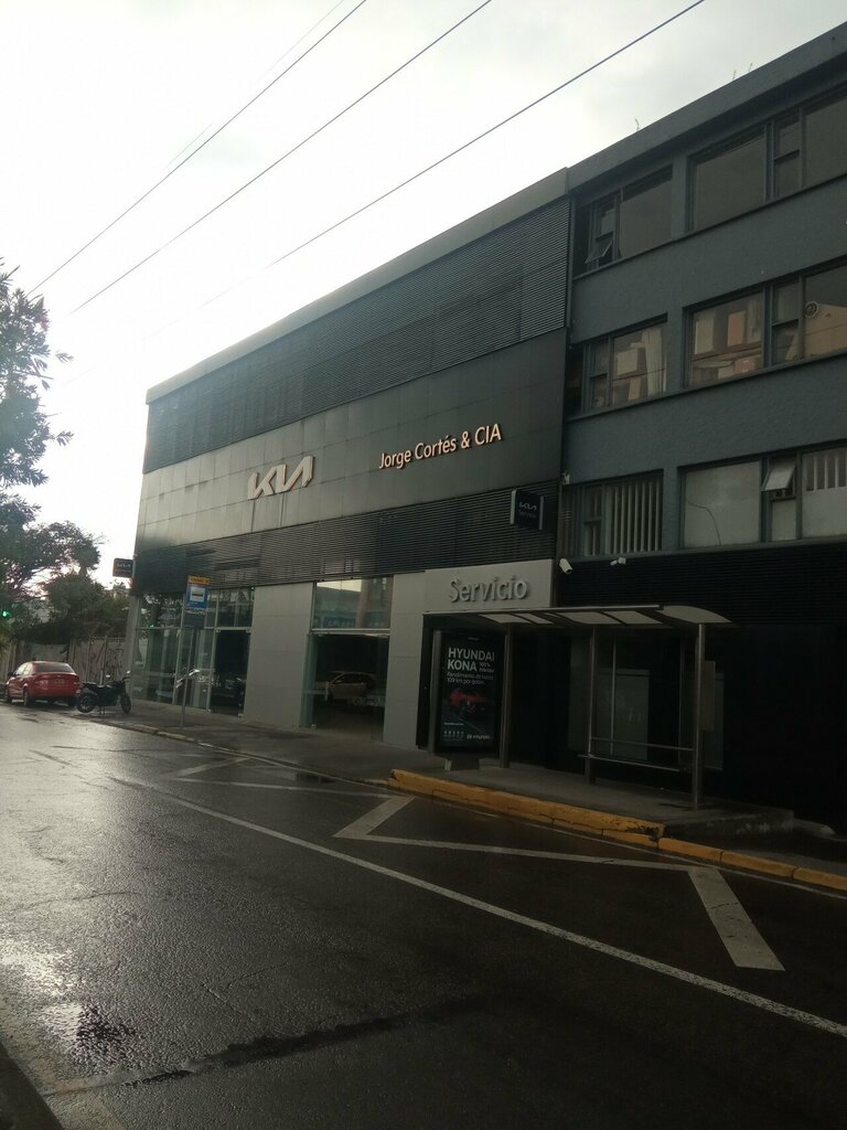 Car dealership Jorge Cortés, Bogota, photo