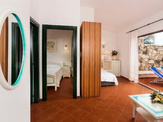 Фото Hotel Rocce Sarde