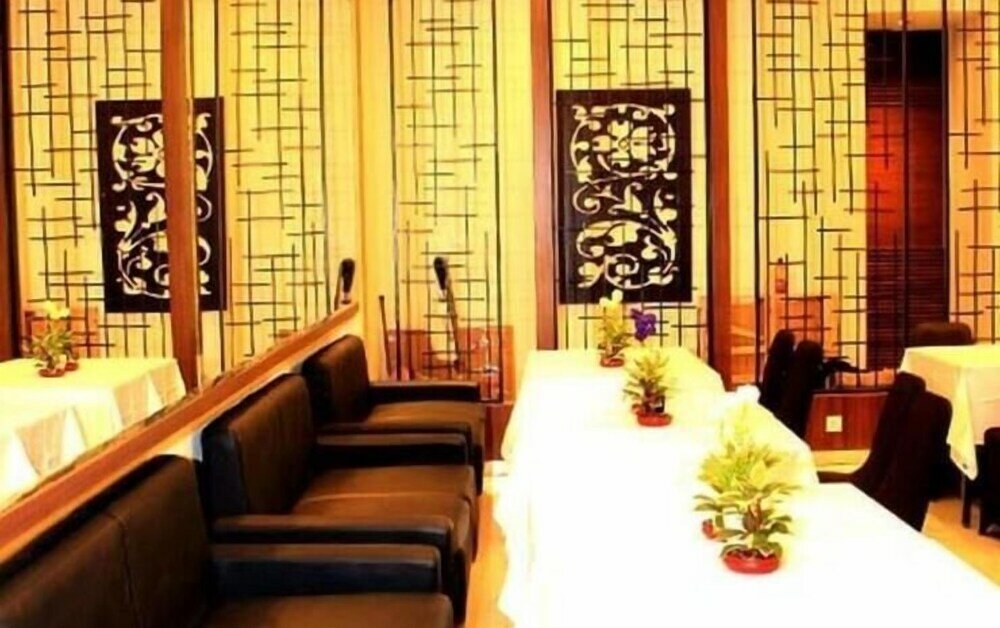 Фото City View Sorong