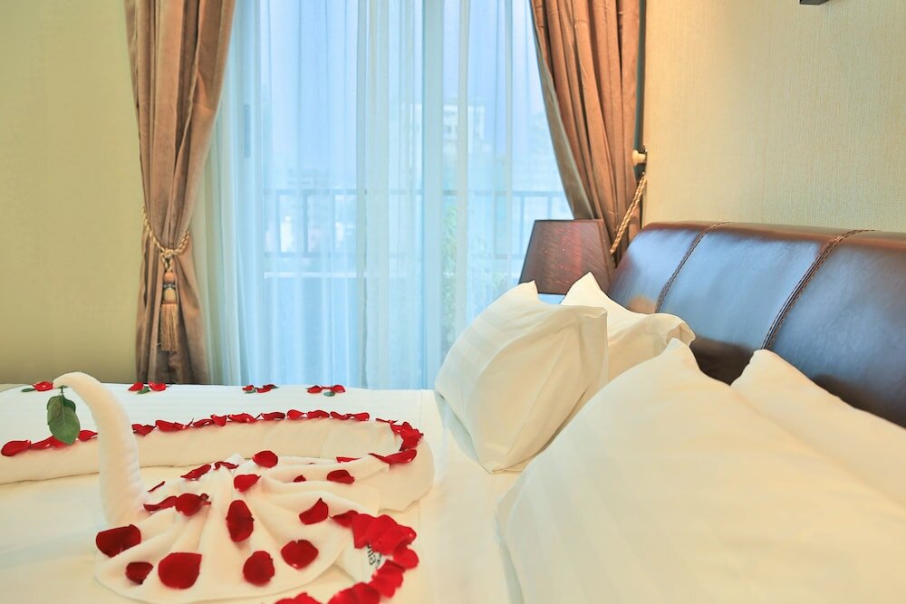 Фото Magnolia Hotel & Conference Center