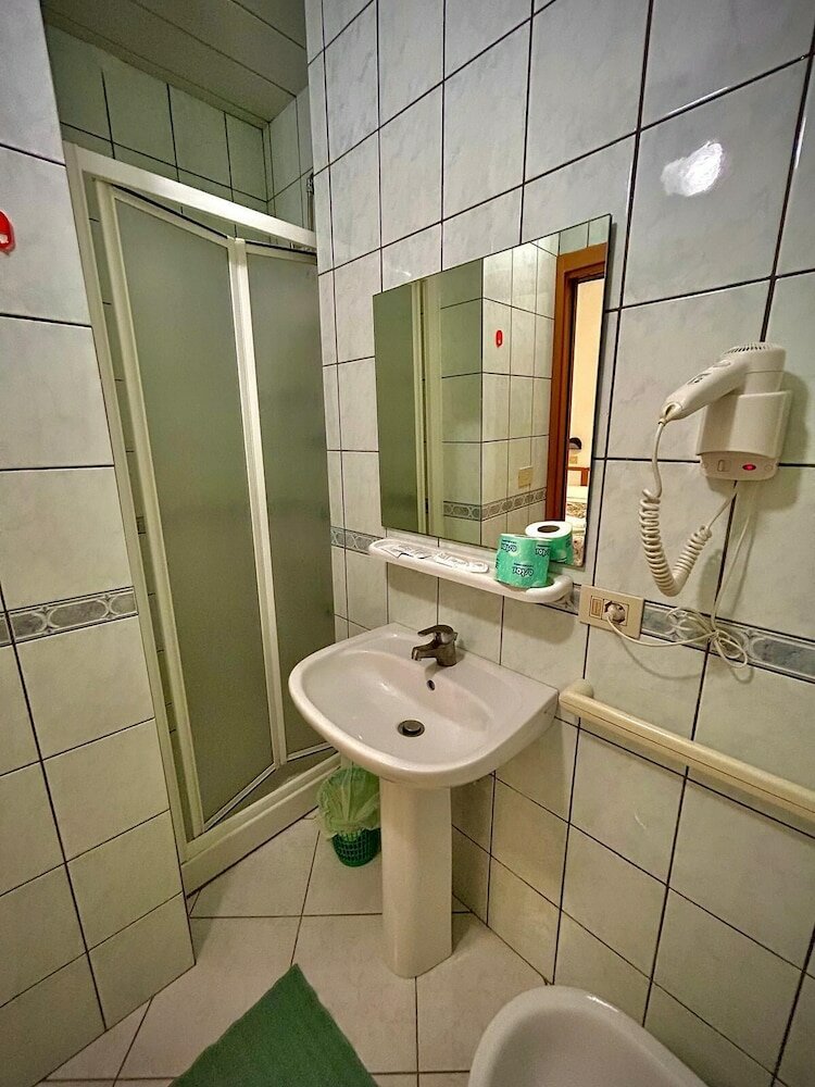 Фото Hotel Sacramora