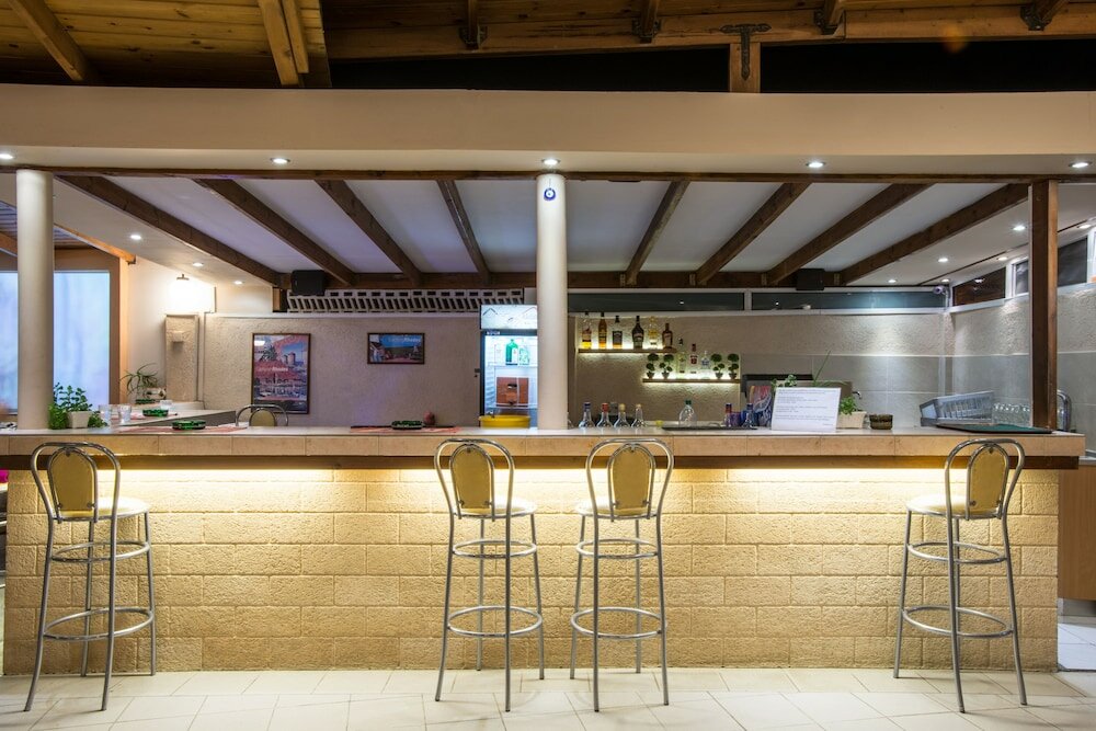 Фото Meliton Hotel