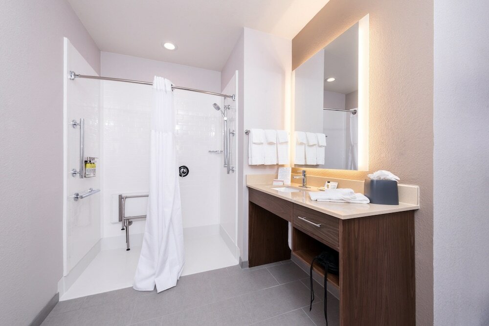 Фото Staybridge Suites Pecos, an Ihg Hotel