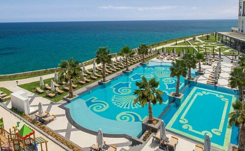 Внешний вид отеля Kaya Palazzo Resort & Casino в Агиосе Георгиосе, фото 5