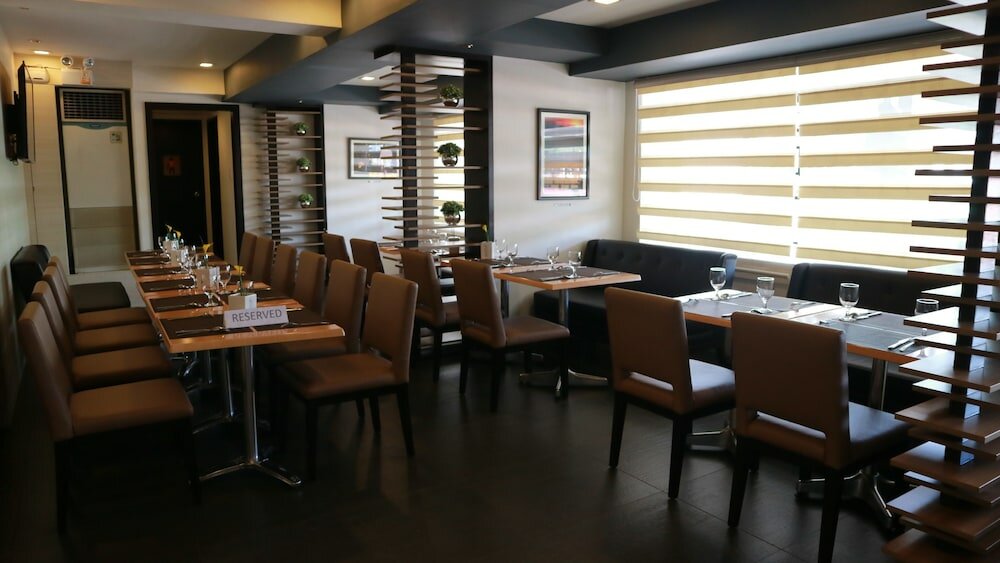 Фото Tacloban Plaza Hotel