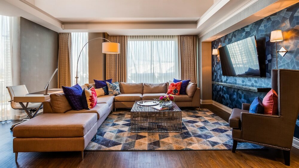 Фото Georgian Court Hotel