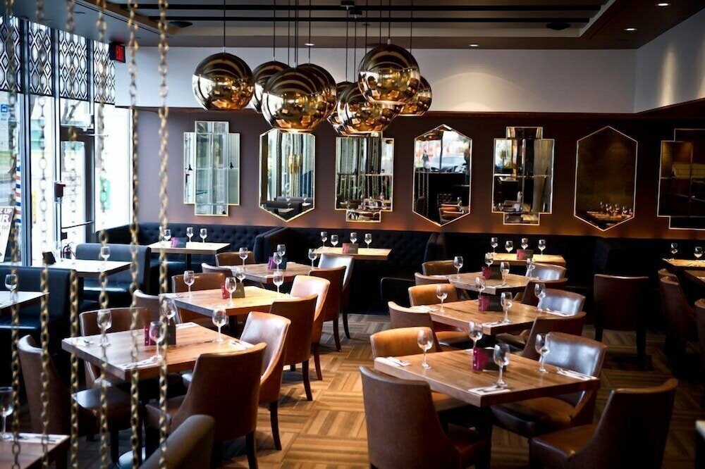 Фото Campus Tower Suite Hotel