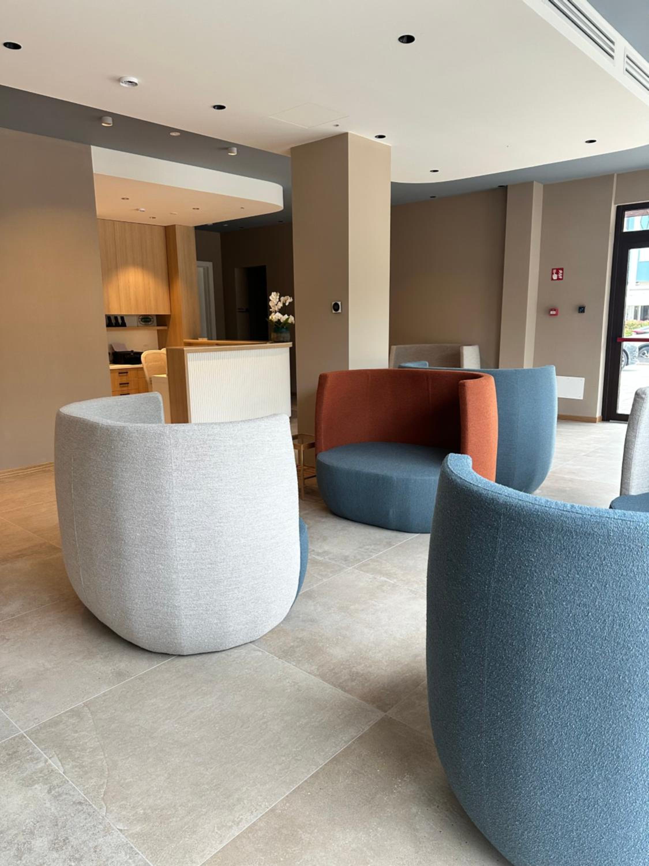 Фото Petit Hotel