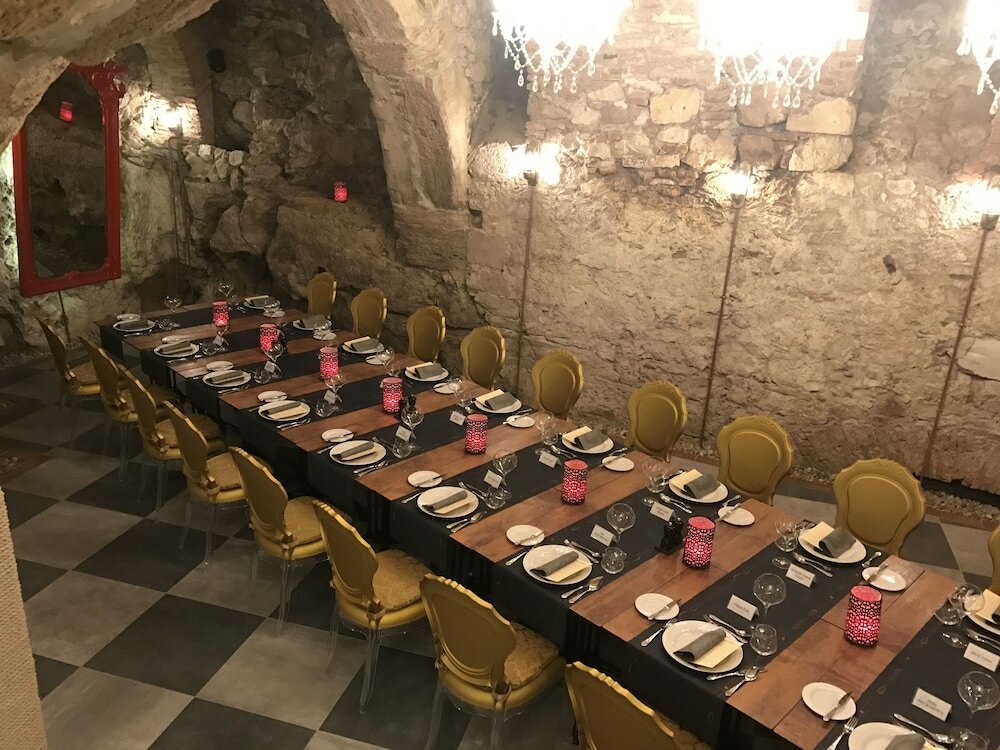 Фото Maison Bistro & Hotel