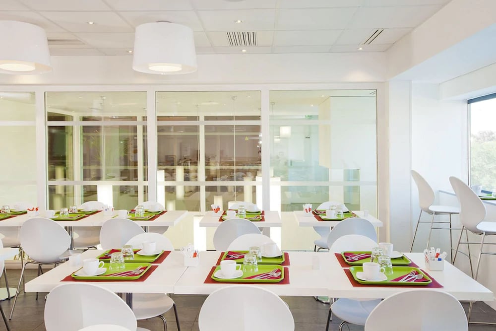 Фото Nanterre - Residhome Appart Hotel Nanterre La Défense