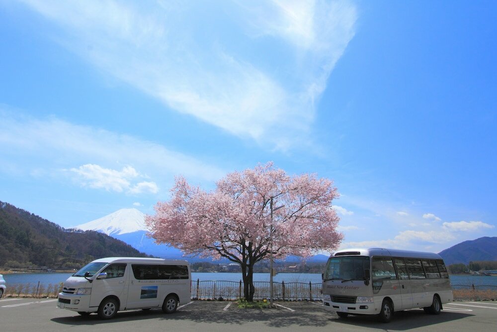 Фото New Century