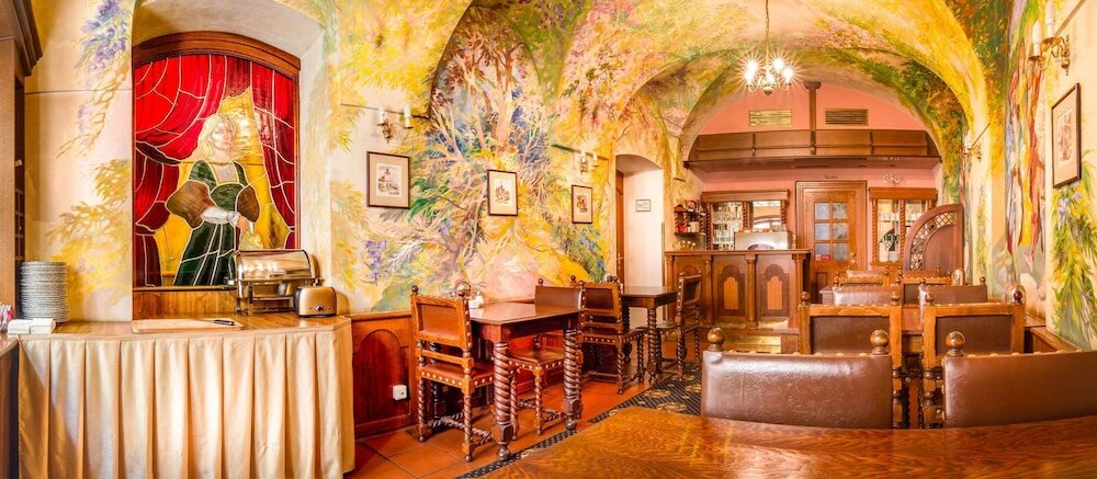 Фото The King Charles