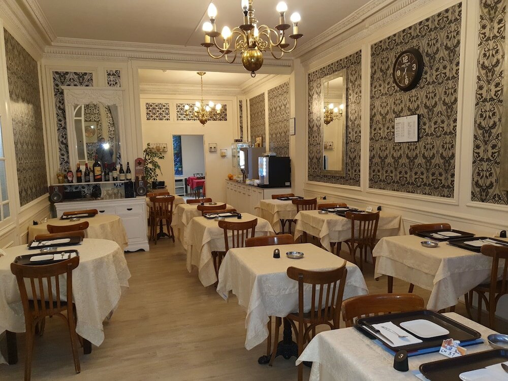 Фото Hôtel Riviera