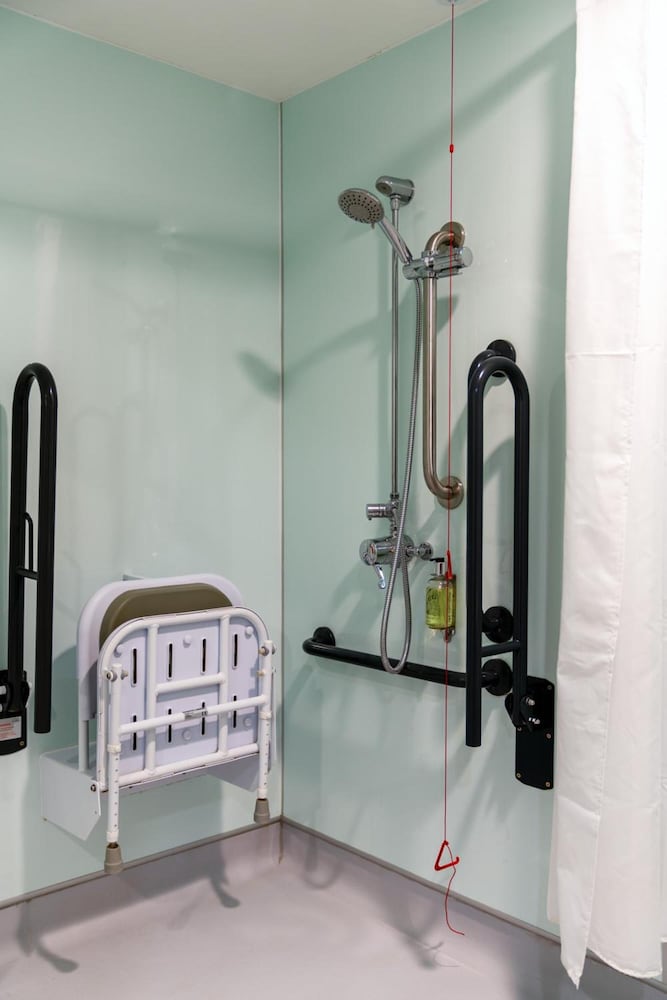 Фото Easyhotel Oxford