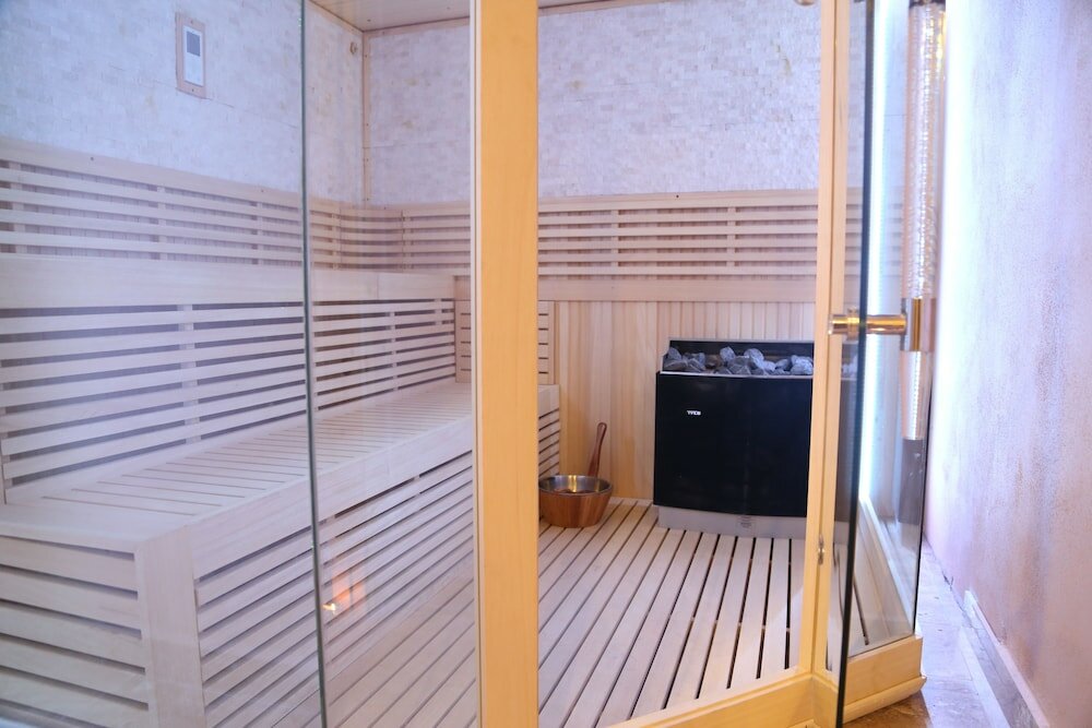 Фото Отель Le Chateau Lambousa