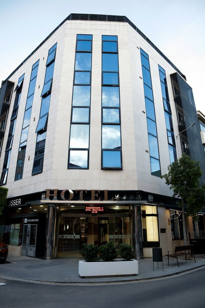 Фото Hotel Benetússer