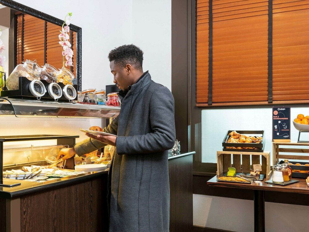 Фото Aparthotel Adagio La Défense Esplanade