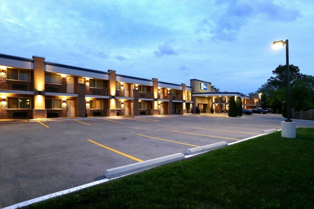 Фото Best Western Halton Hills