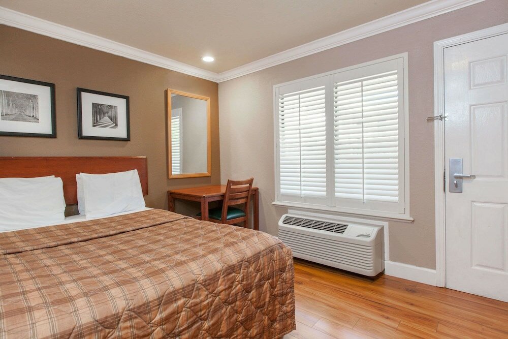 Фото Отель Days Inn