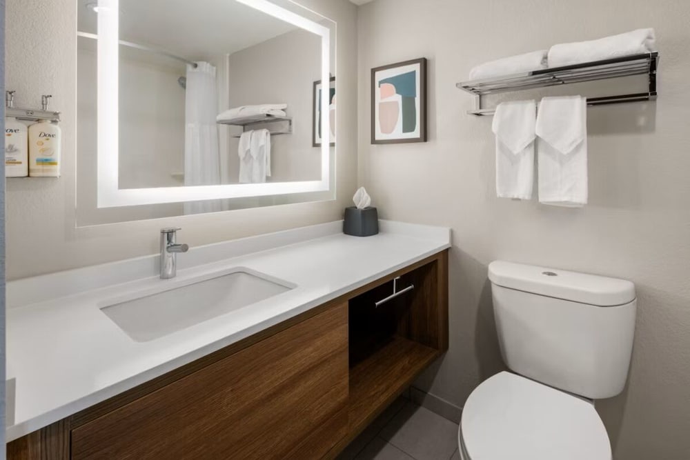 Фото Best Western Plus Columbia North East