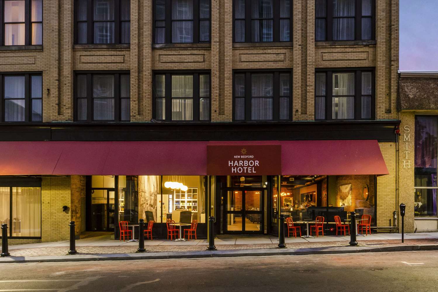 Фото отеля 2