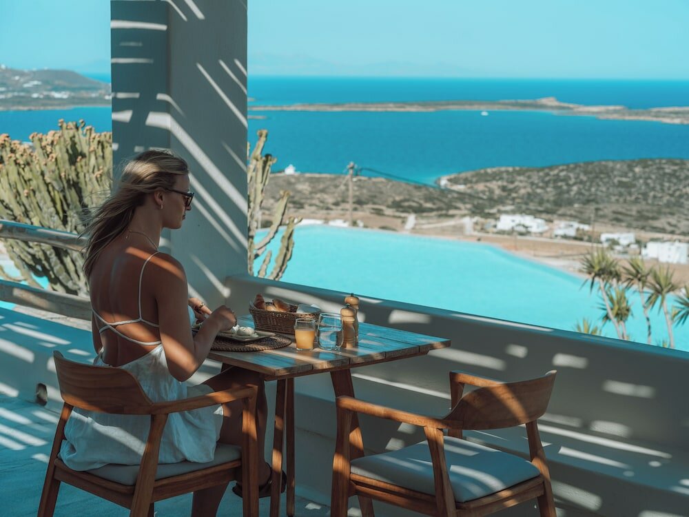 Фото Mythic Paros