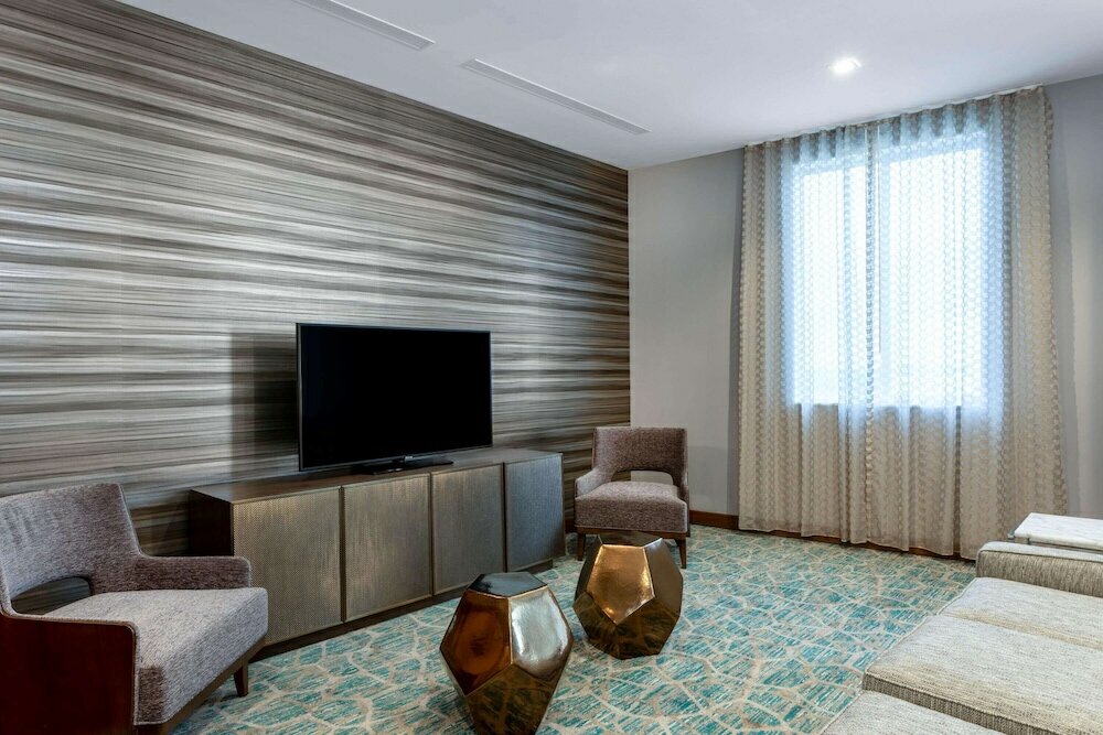 Фото Wyndham Garden Miami International Airport