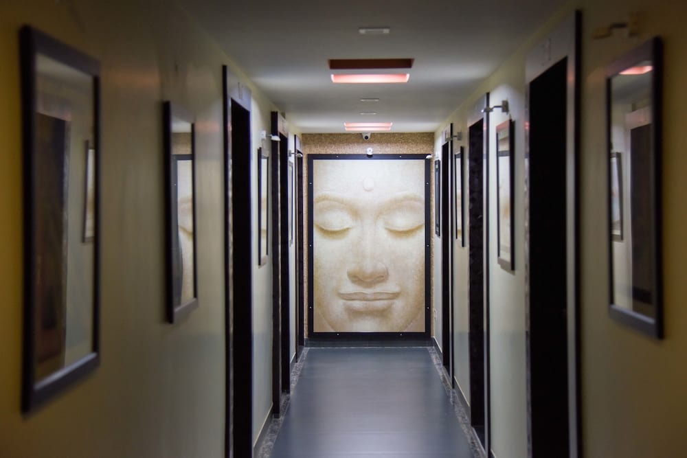 Фото Hotel Tulsi Residency