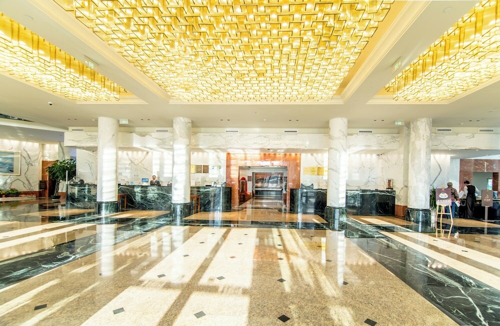 Фото Weihaiwei Hotel