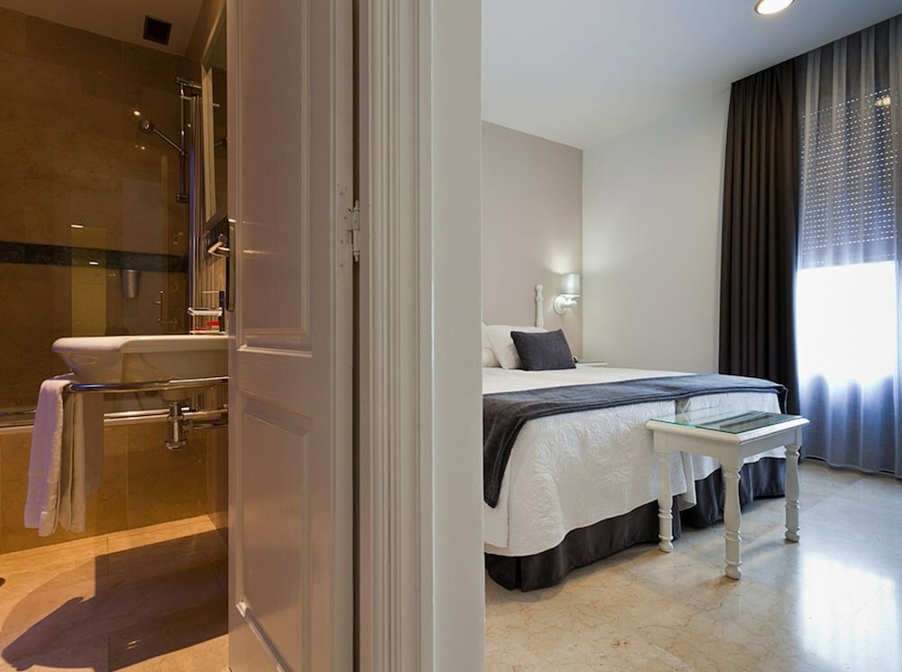 Фото Hotel Carlos V