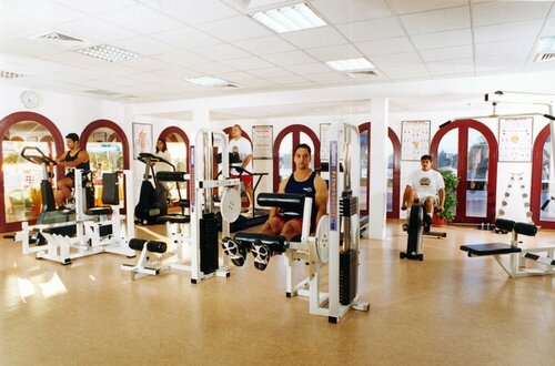 Гостиница Marbella Resort в Шардже