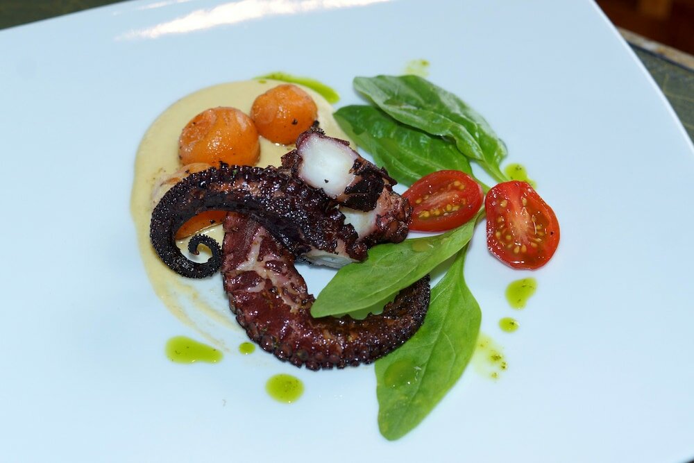 Фото Hotel Stubel Suites and Cafe