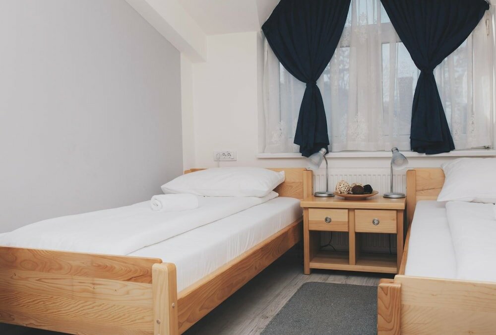 Фото Bloom Inn Hotel & Hostel