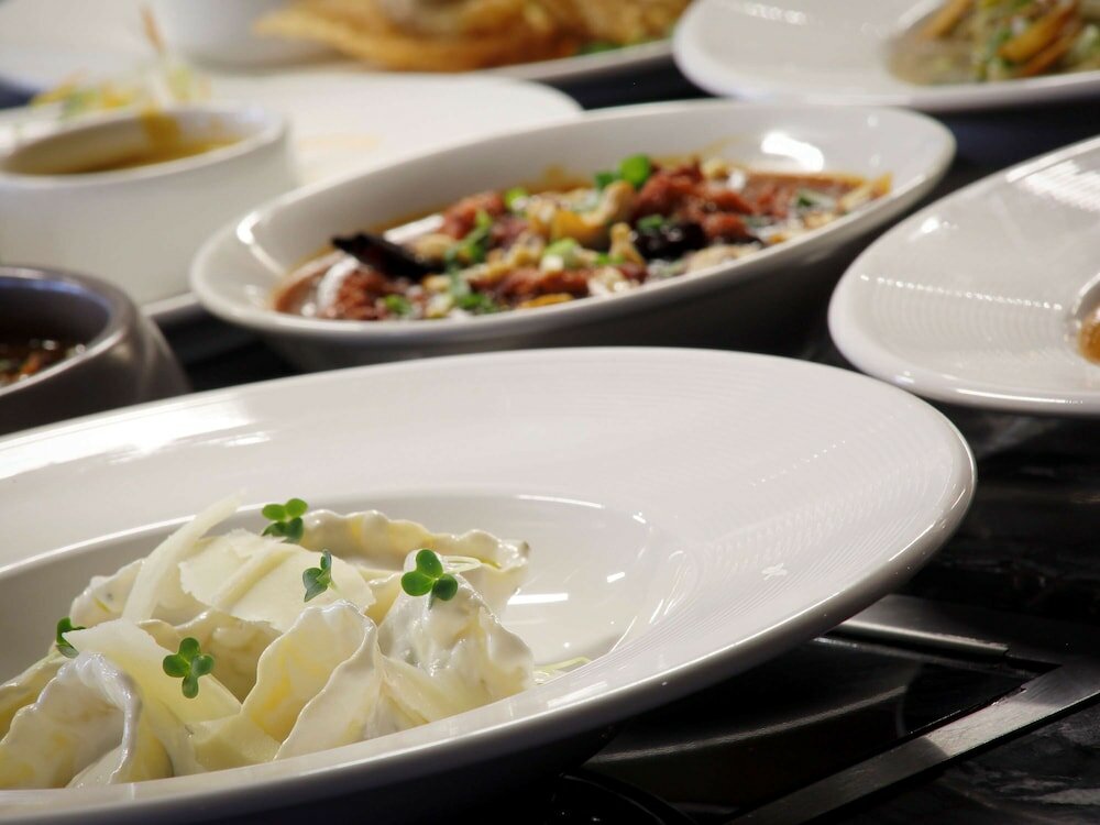 Фото Novotel Chennai Chamiers Road Hotel