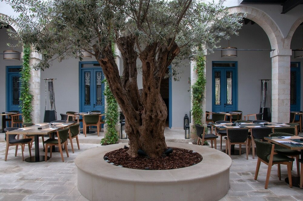 Фото S Paul Hotel