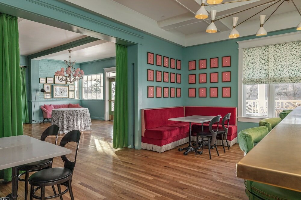 Фото Bradford House