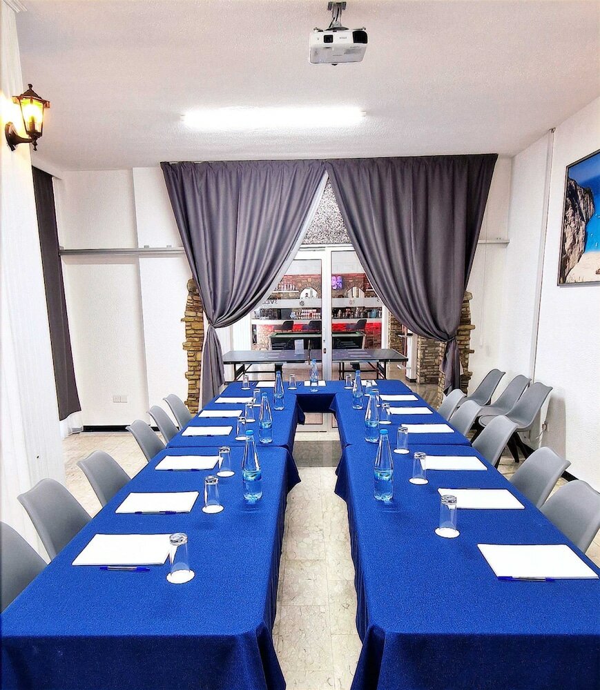 Фото Sveltos Hotel