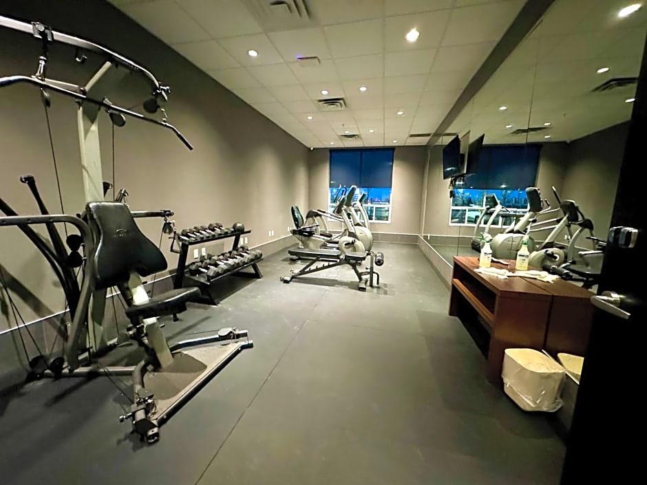 Фото Southfort Inn