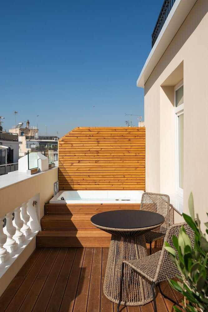 Фото Praxitelous Luxury Suites