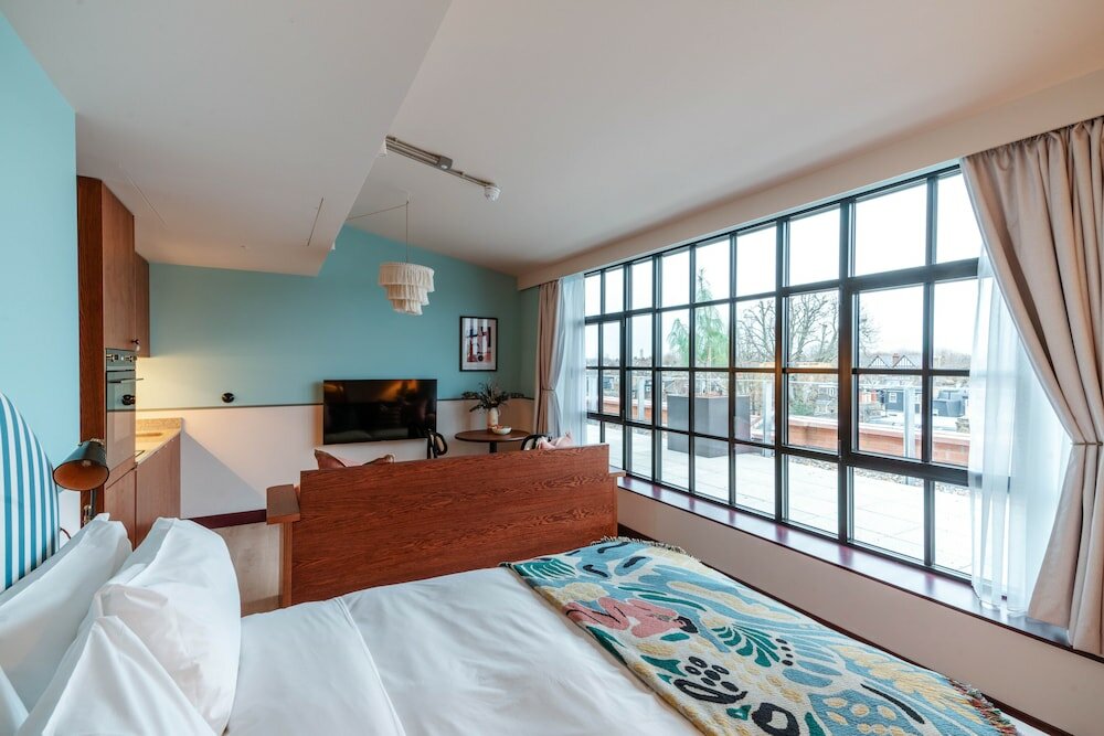 Фото Room2 Chiswick Hometel