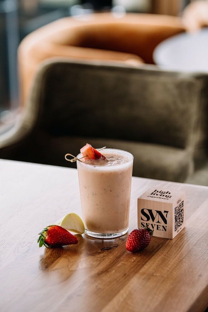 Фото Palace Hotel Glyfada