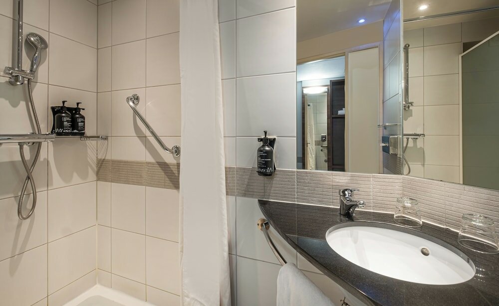 Фото Hotel Marseille Centre Gare Saint-Charles